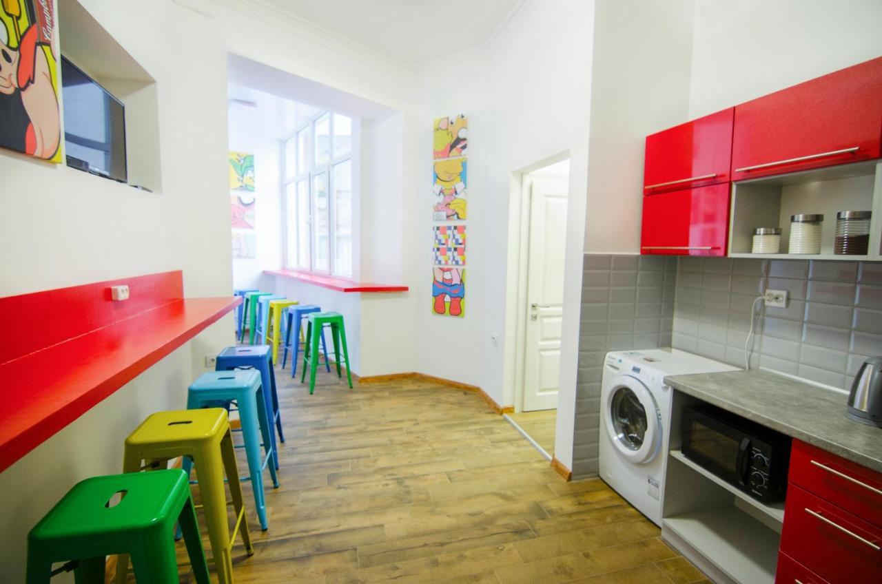 Pop Art Hostel ลวีฟ ภายนอก รูปภาพ